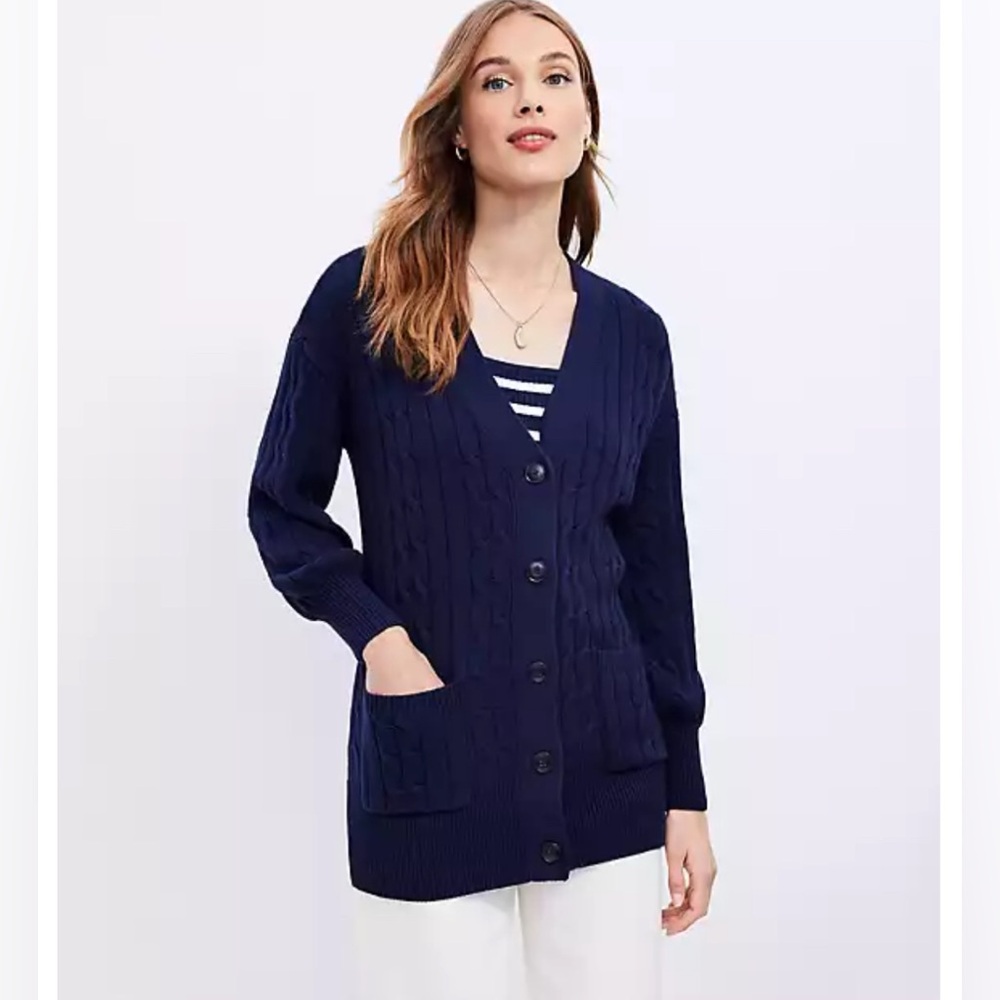 Loft Cable Pocket V-neck Cardigan